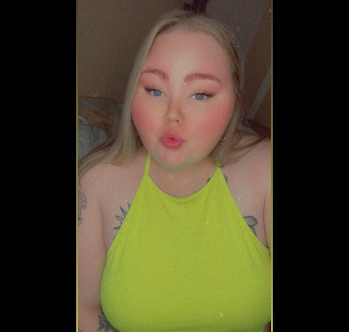 BBWNikole tweet media