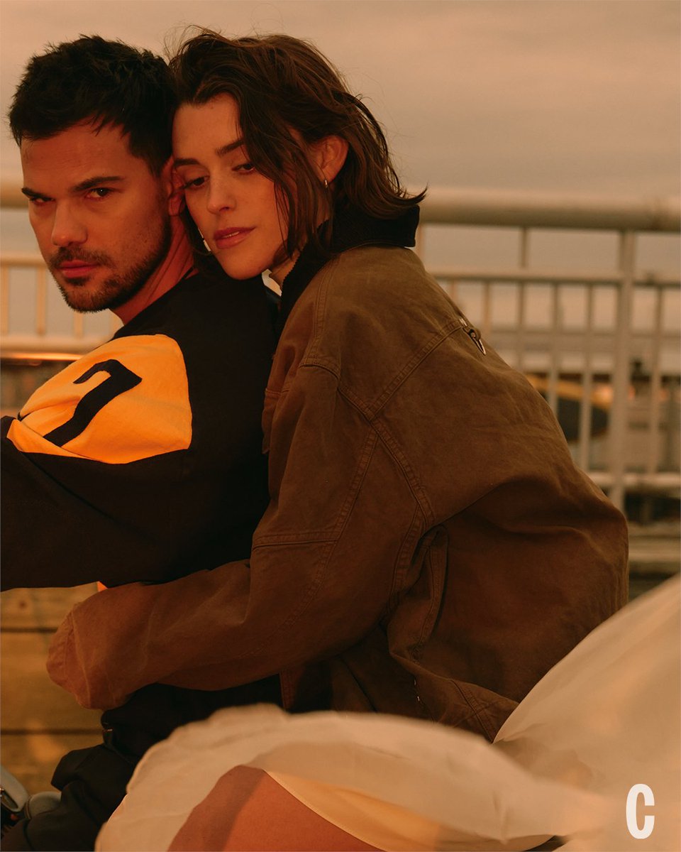 Cosmopolitan tweet media