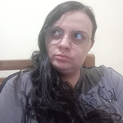 CurlyQ69 tweet media