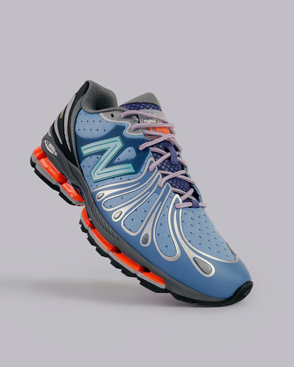 SOLELINKS's tweet photo. Ad: Action Bronson x New Balance 1890 ‘Cyborg Tears’ on sale for $166.40 + shipping, use code FOOTWEAR-DEAL => https://t.co/ZfWM97chT8 https://t.co/T1njSRFXkh