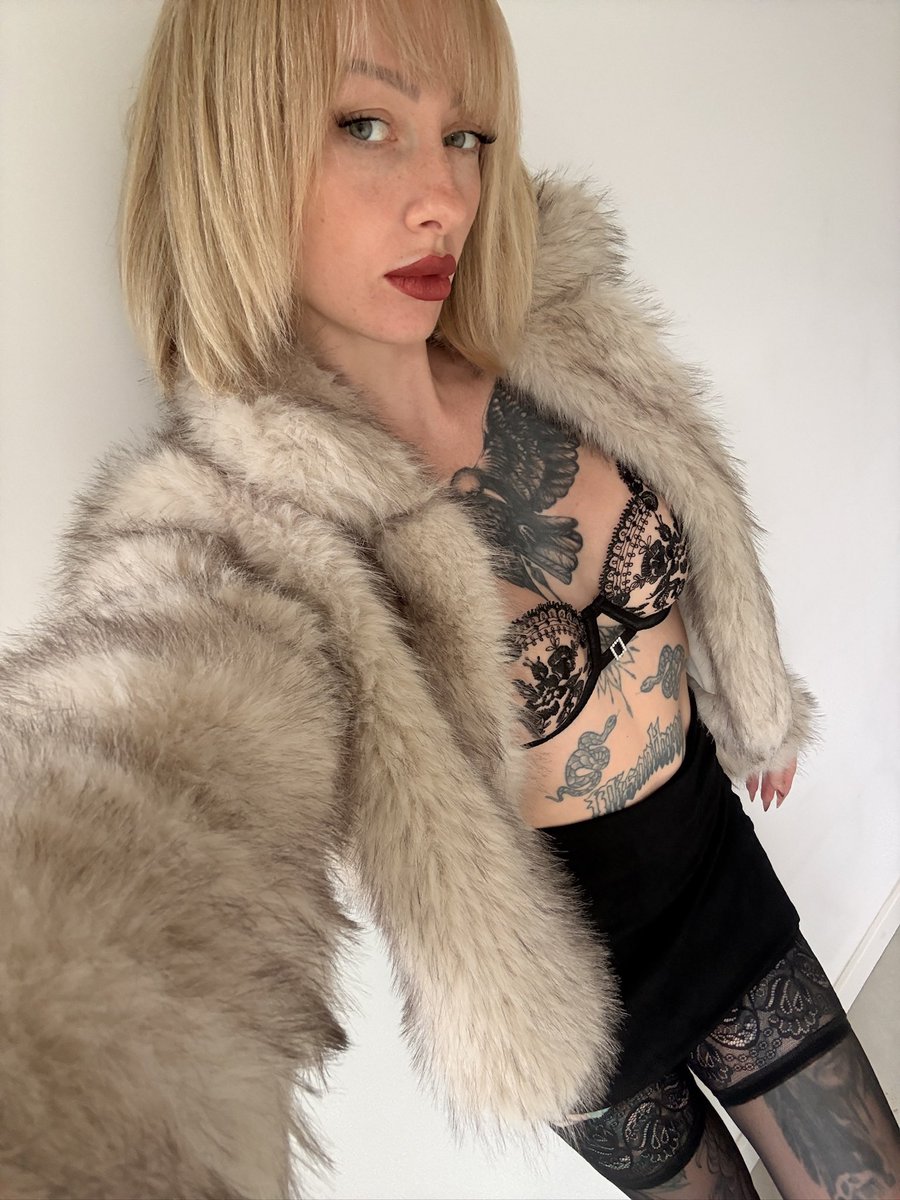 Thanks for 3000 follower 🤍