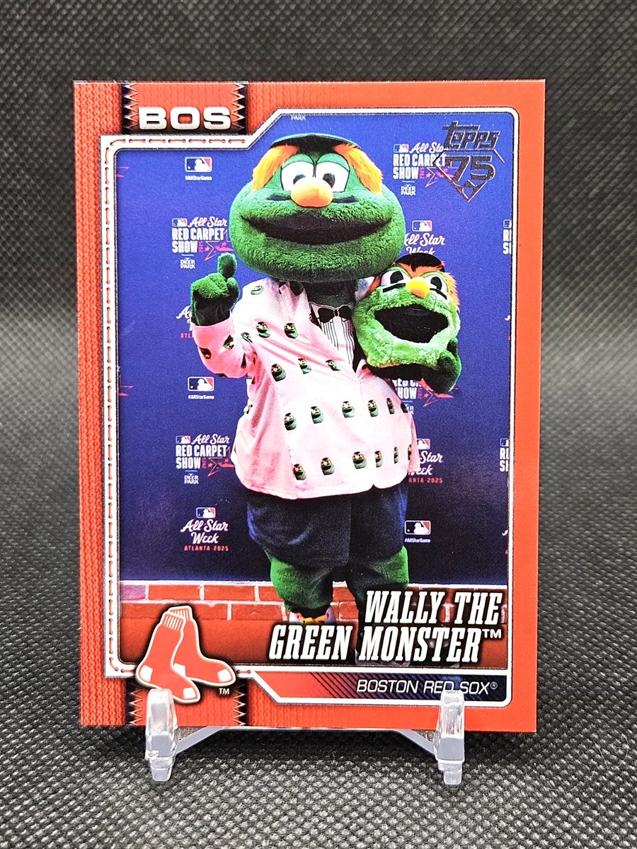 SlabSquatch Sports Cards tweet media