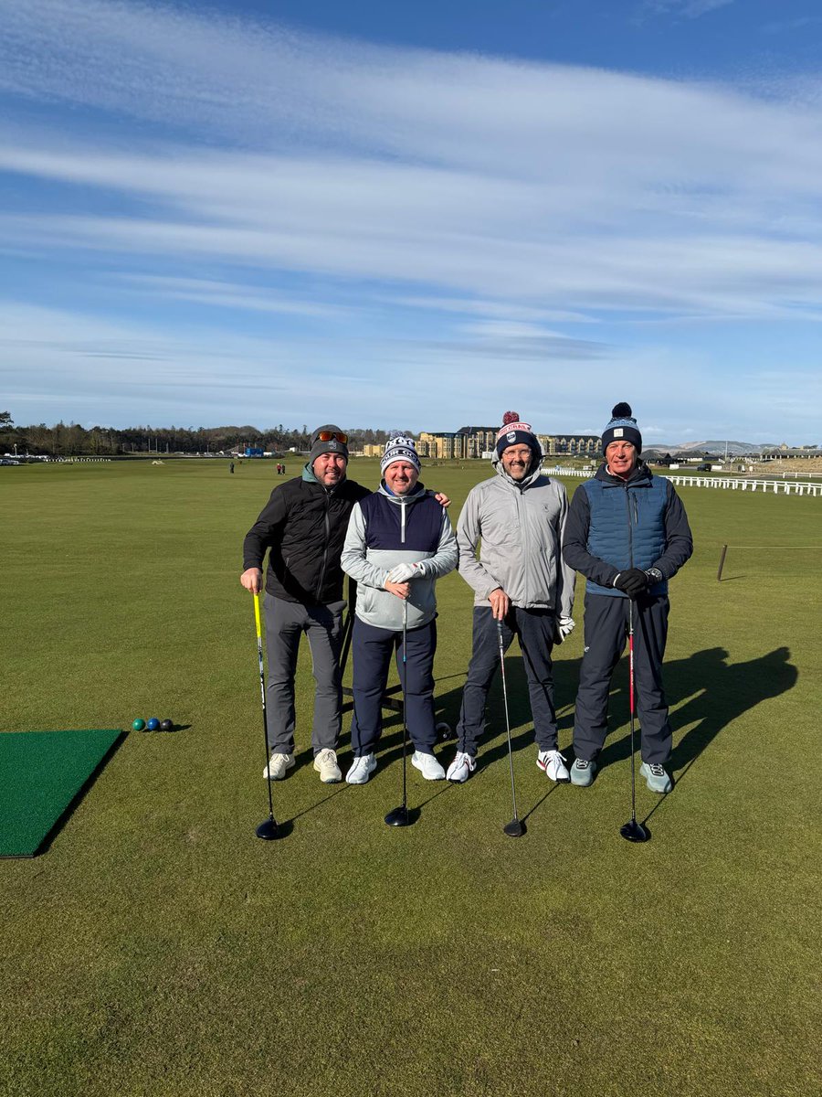 College Links Golf tweet media