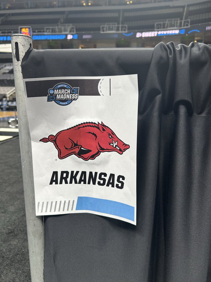 JackAllenTV's tweet image. Soon. 

📍SAP Center #Sweet16 #Arkansas #WPS
