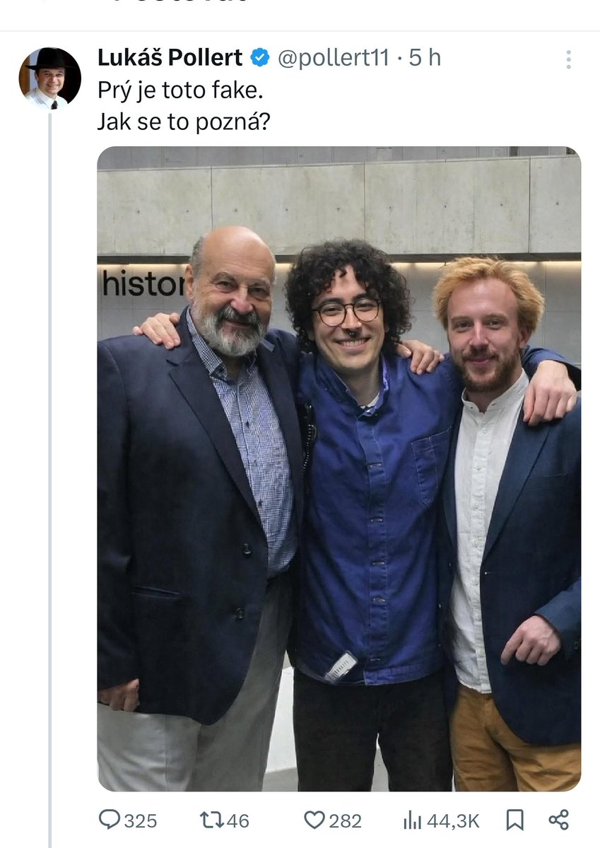 Nohy nahoře 👤 tweet media