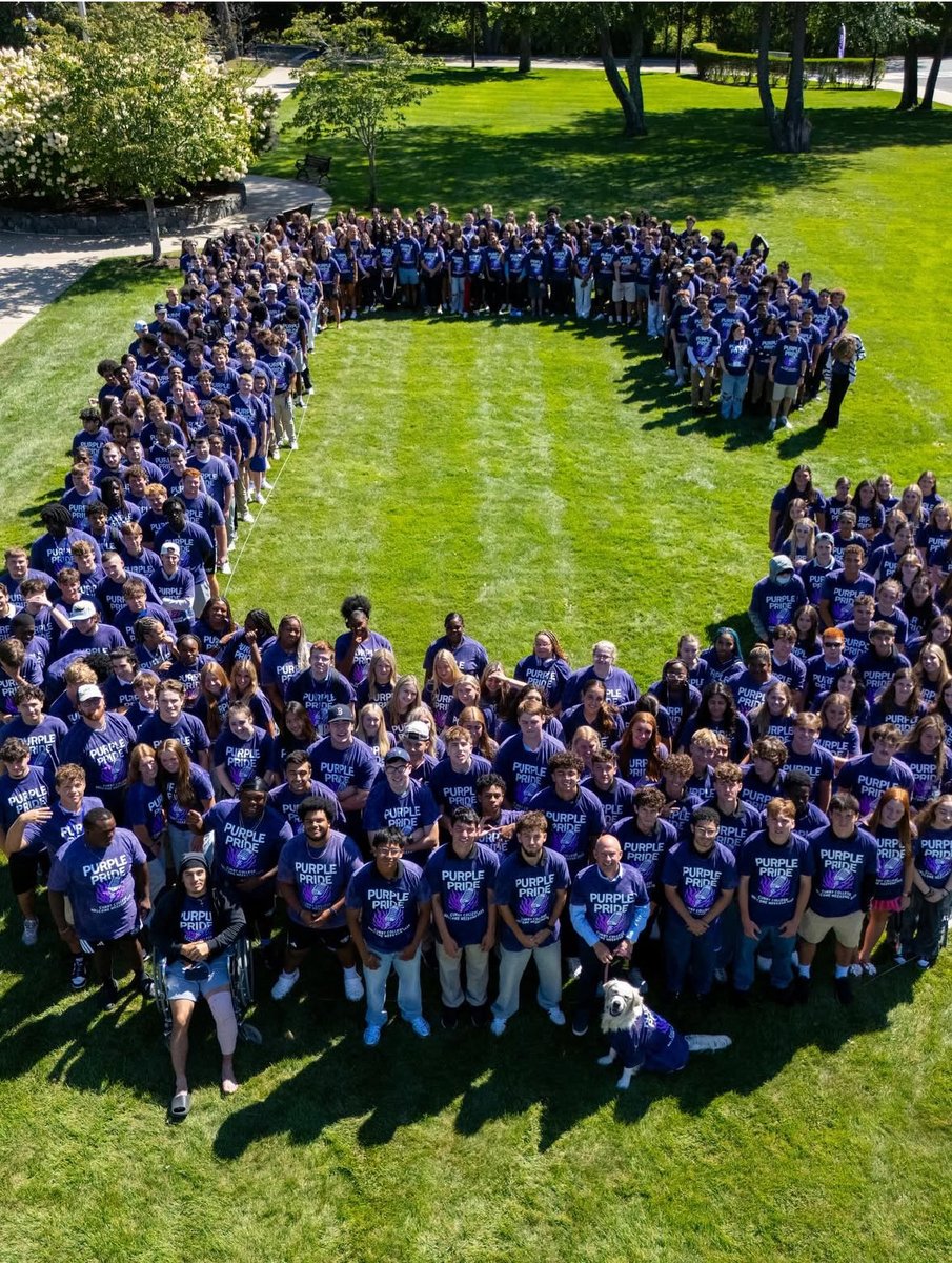 Curry College Women's Hockey tweet media