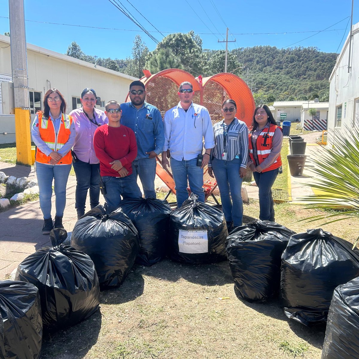 Somos MON tweet media