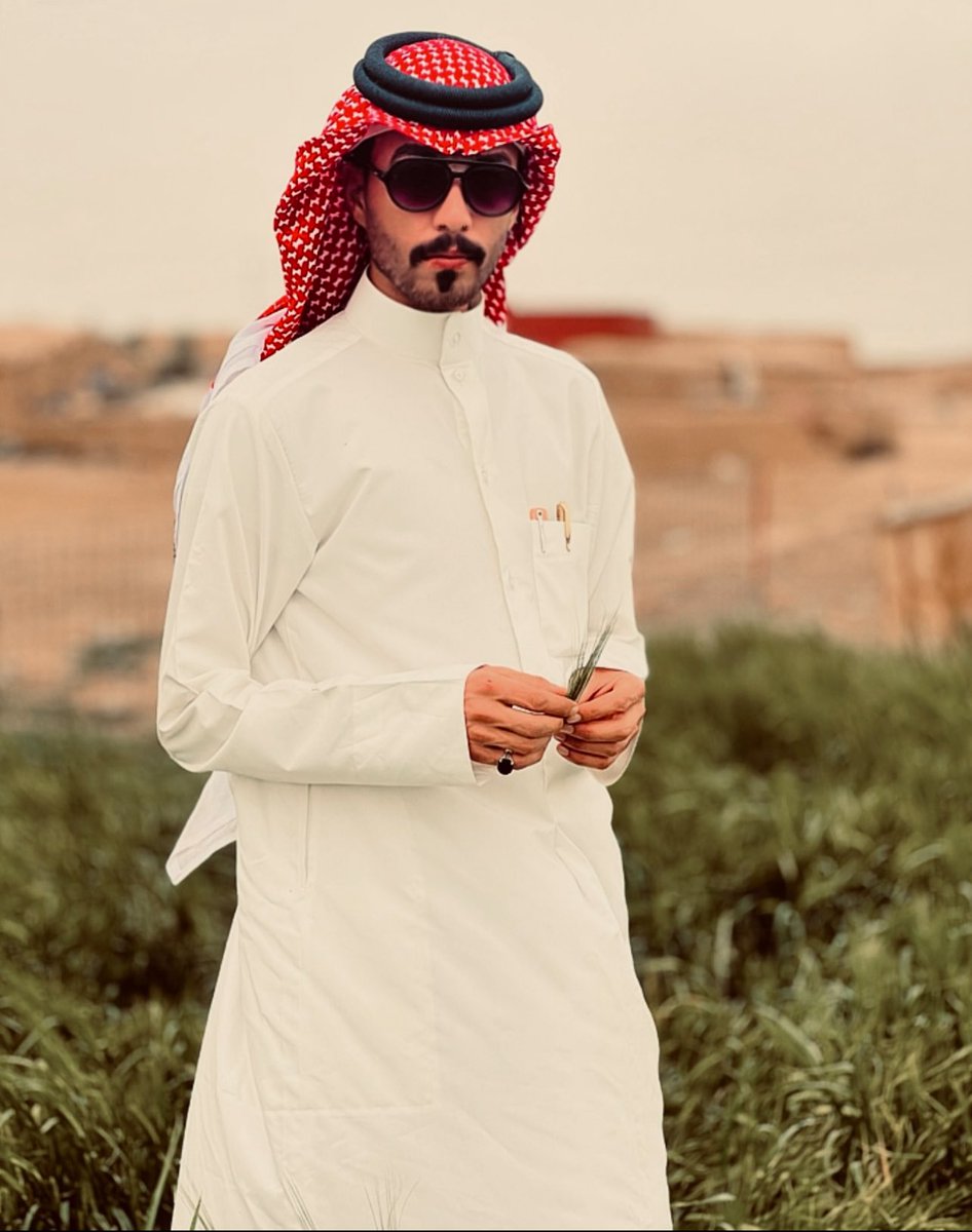 _1f65's tweet photo. نعرف نحل حبالها لا تلوت 
ونقودها قود الرسن للعسايف https://t.co/R0x8ZUpDeV