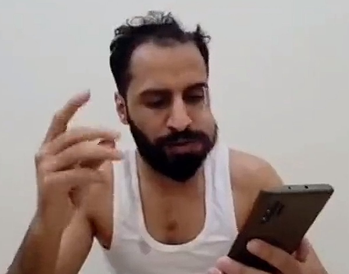 لينا tweet media