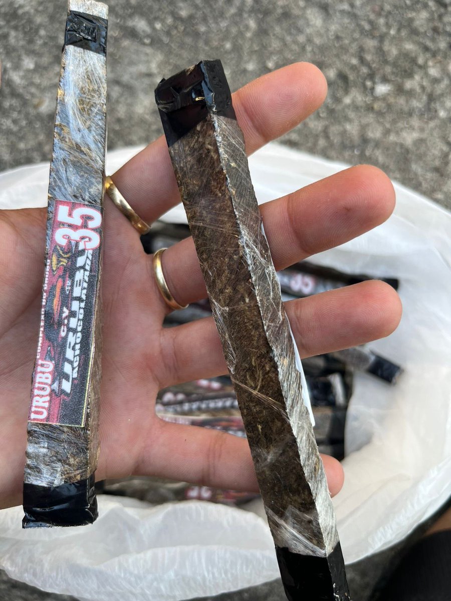 🍁 𝑪𝑨𝑵𝑵𝑨𝑩𝑰𝑺 𝑫𝑶 𝑹𝑰𝑶 🍁 tweet media