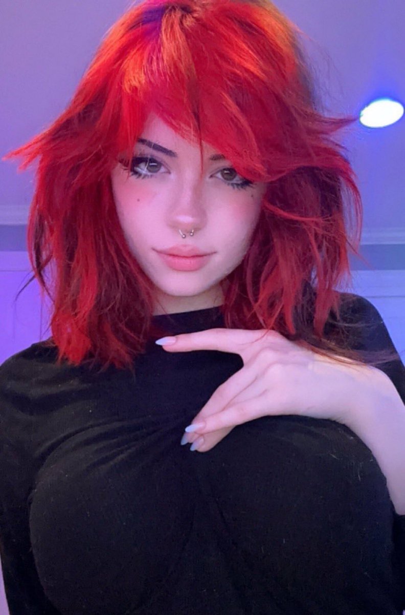 Hannah OwO 💃 tweet media