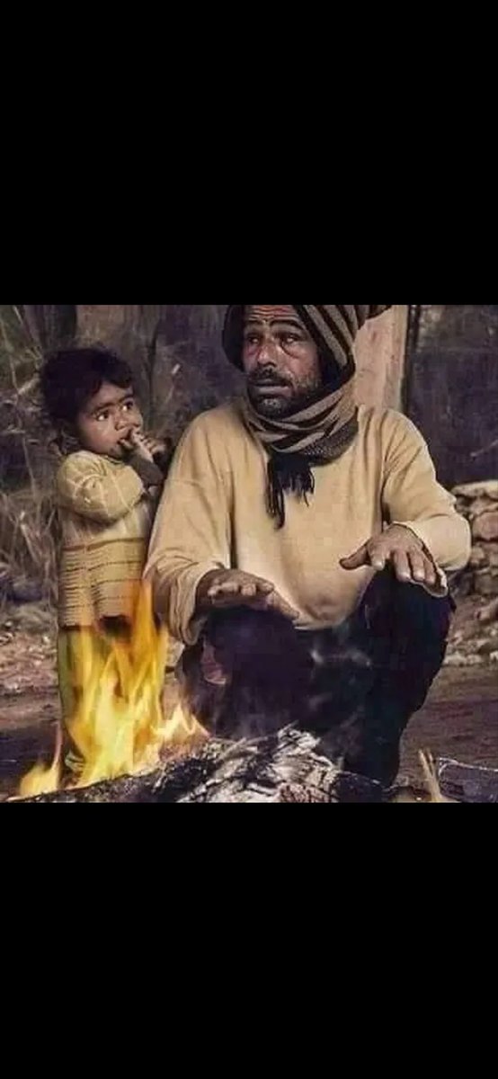 اللي تهيا له الطيحه هو المستريح
لو ان مطيحه من القمه يجي له دوي

كم واحد قاضي حيله و وده يطيح
وتوقفه نظرة اللي يحسبونه قوي