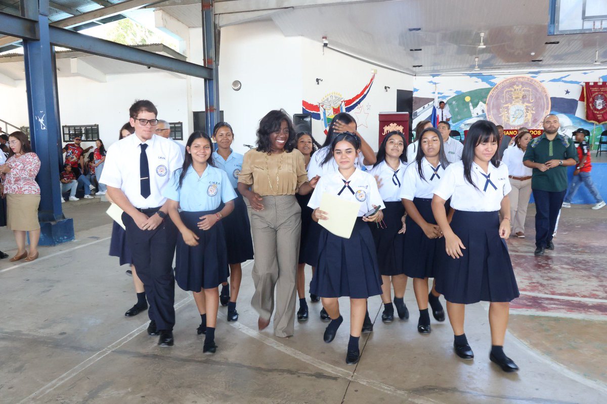 Ministerio de Educación de Panamá tweet media