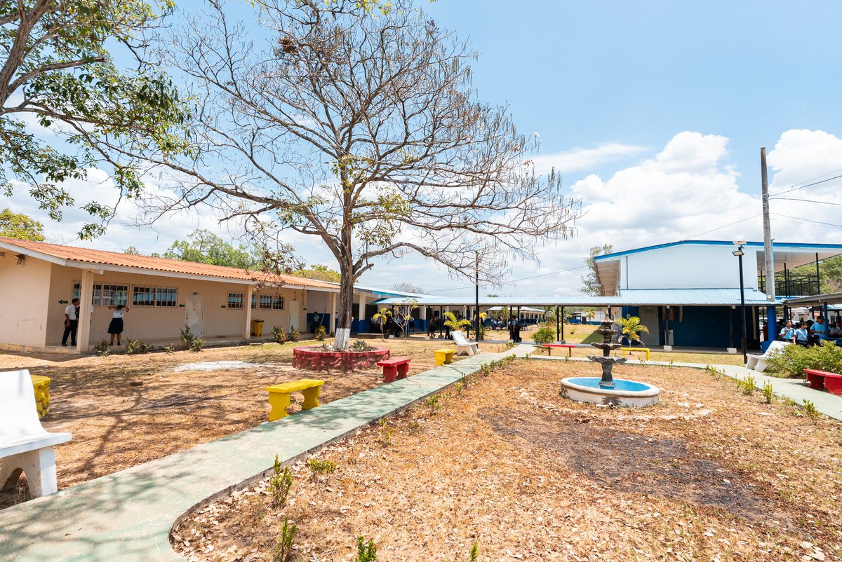 Ministerio de Educación de Panamá tweet media