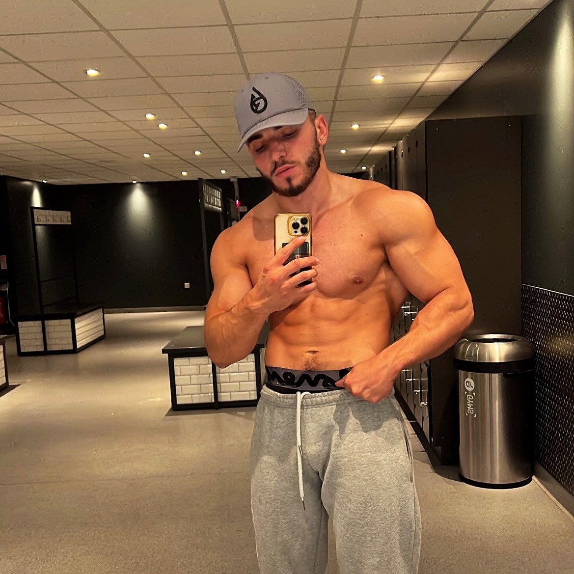 CashAlpha😈 tweet media