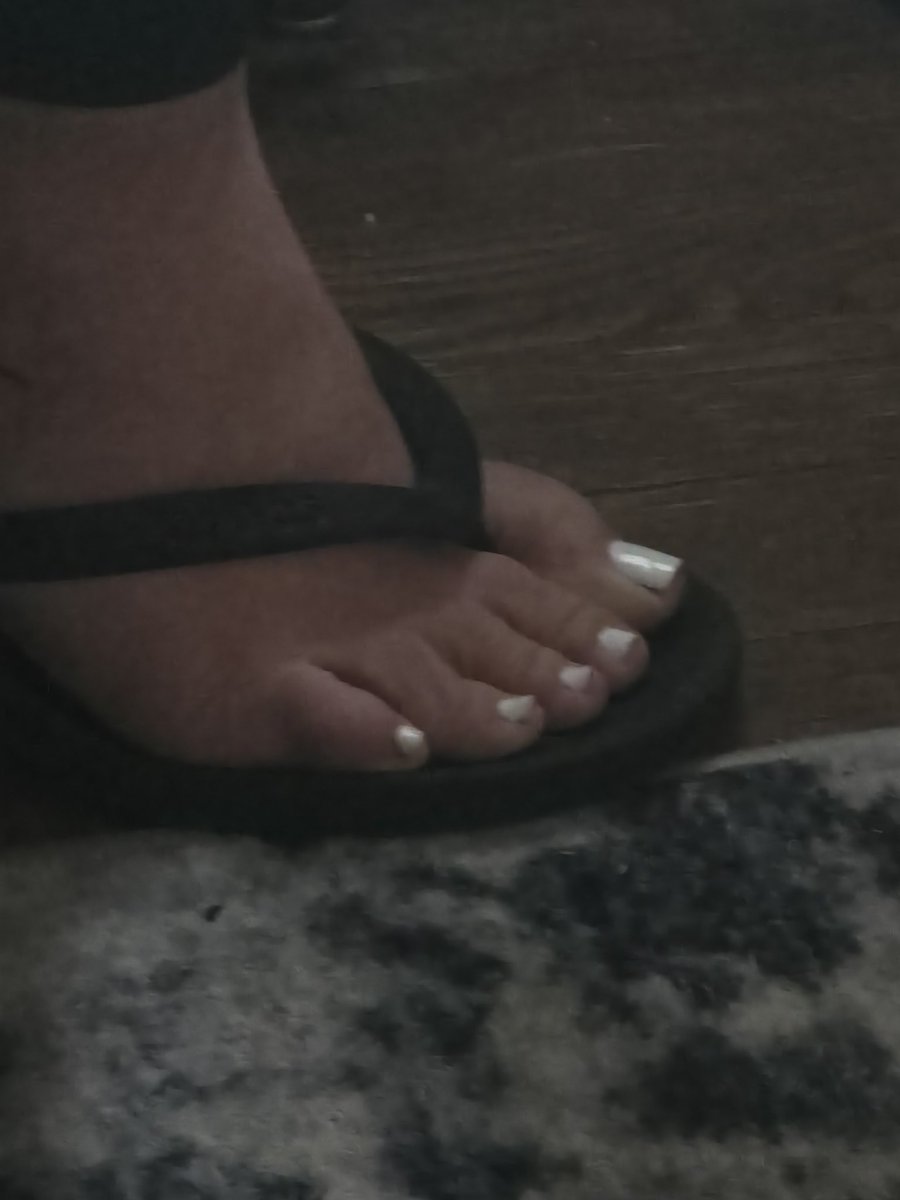 ToesAndTittys tweet media