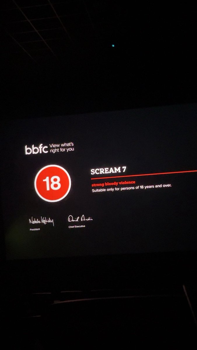 DjBassically28's tweet photo. So tonight I went to see Scream 7 I loved it and if you know me I love slasher movies and anything with people getting the throat Slit and that so if you like gory stuff I would recommended it https://t.co/mDEggOymiO