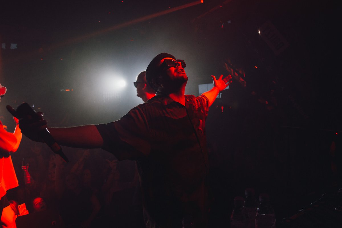 Simple Session tweet media