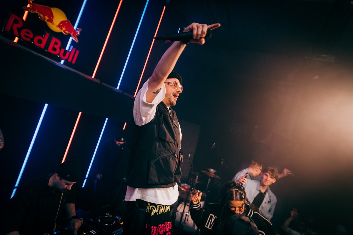 Simple Session tweet media