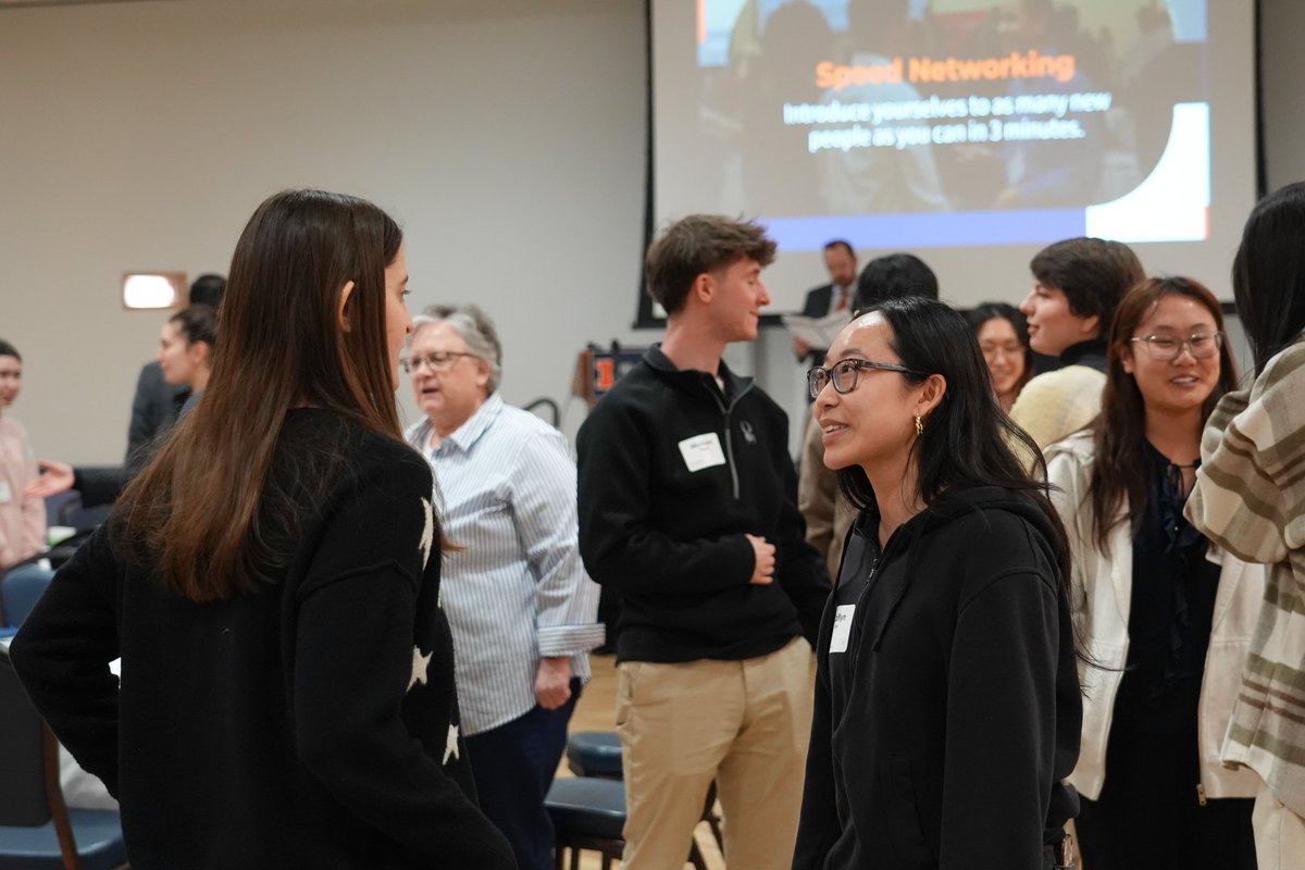IL_Leadership's tweet photo. On February 28, students joined us for our Networking and Personal Brand Development Leadership Lab, where they had the opportunity to learn directly from Illinois alumni coaches committed to investing in the next generation of leaders. 🦁 https://t.co/FToRc1t6Am