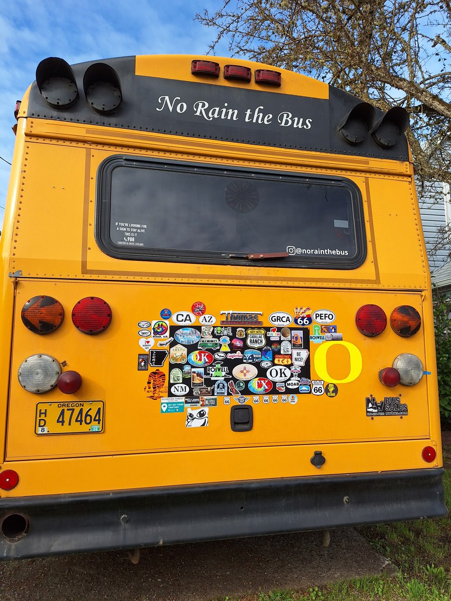 No Rain "The Bus" tweet media
