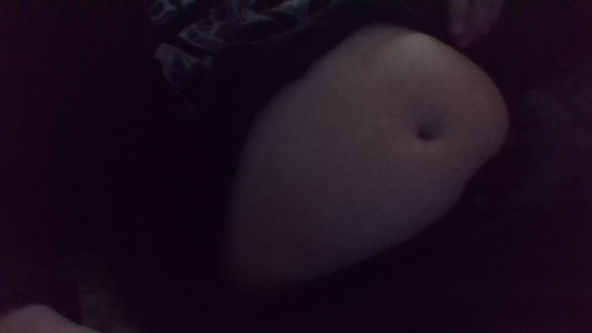 furry tummy tweet media