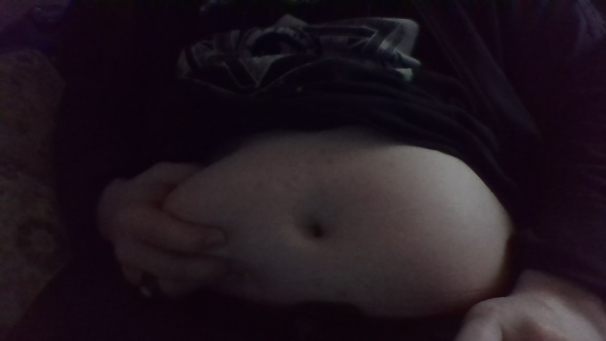 furry tummy tweet media