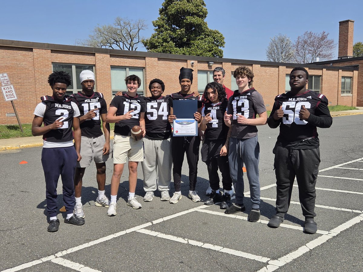 Mt. Vernon Football tweet media