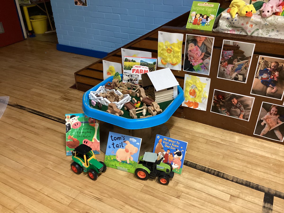 sjps73Nur's tweet photo. A big thank you to all the parents @sjps73Nur who came to our Big Bedtime Read information night 📚 #gettingreadytolearn https://t.co/kbHrnl8W5v