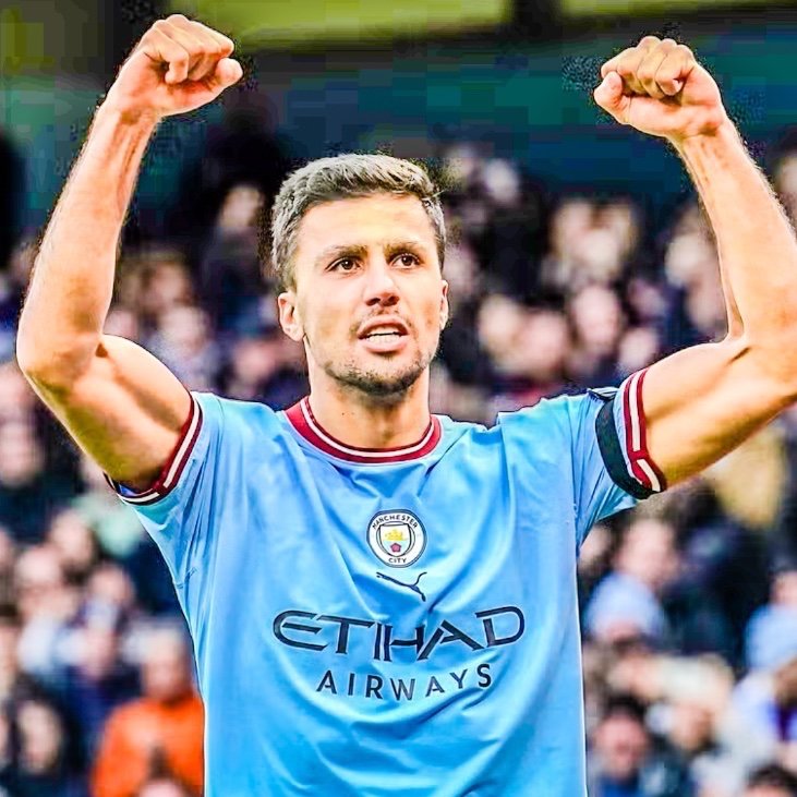 C/R Football (fan) tweet media