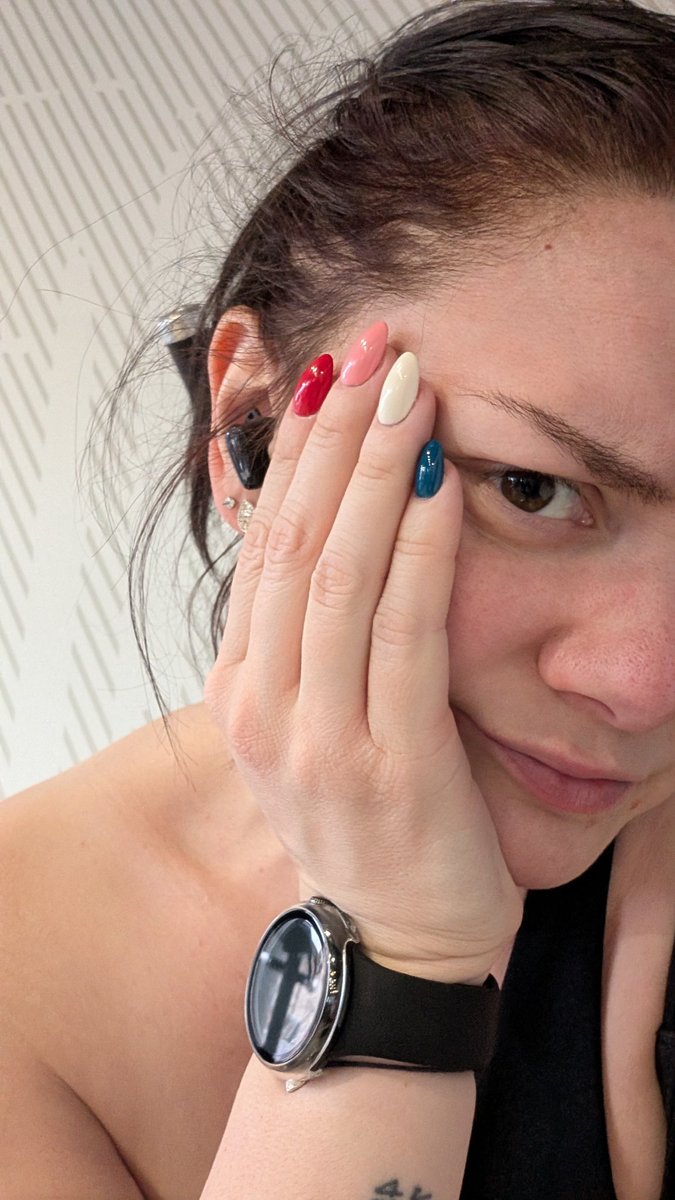 Emme🌸 tweet media