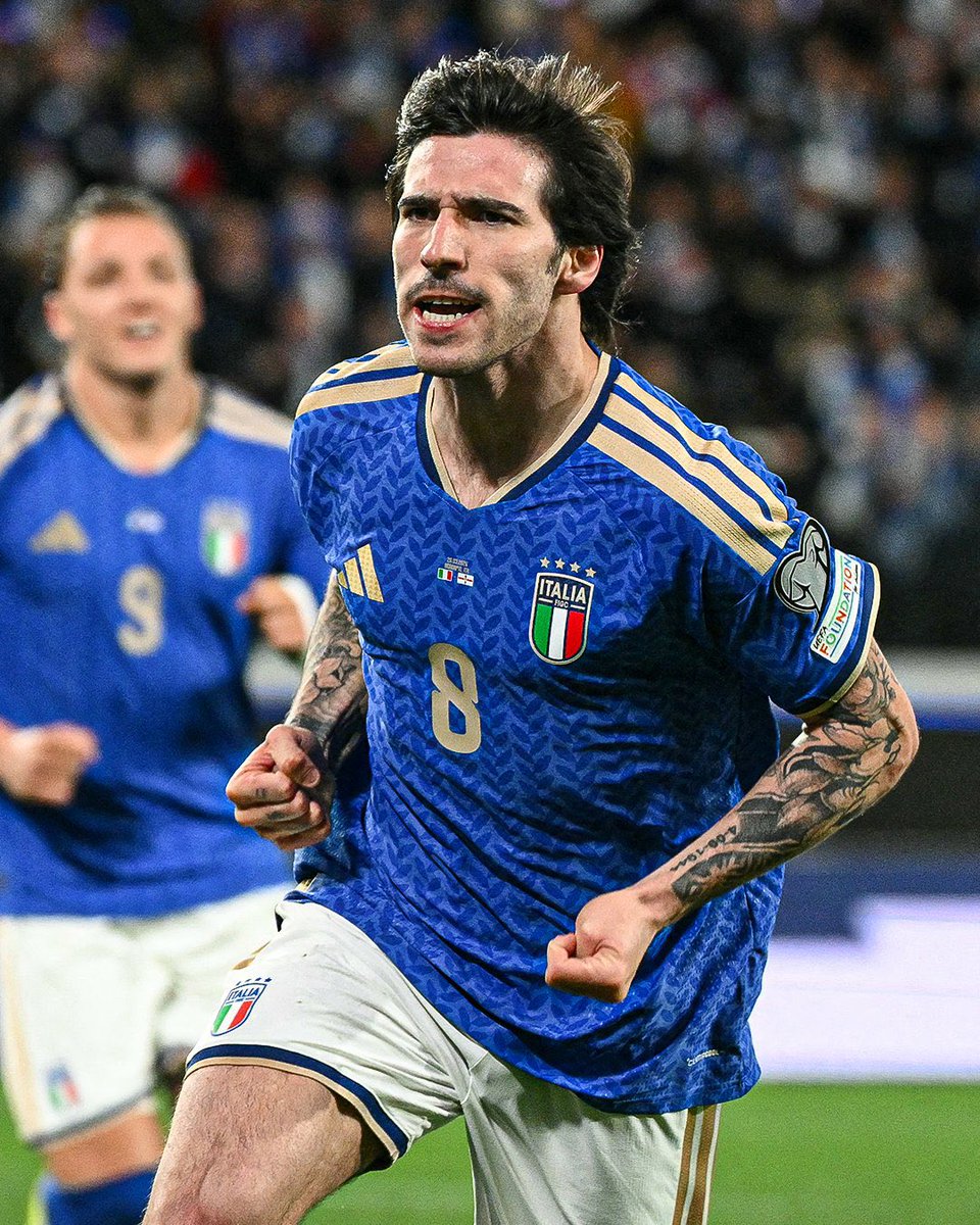 عمرو tweet media