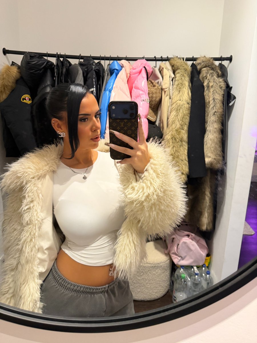 Queen Romy 💅🏼 tweet media