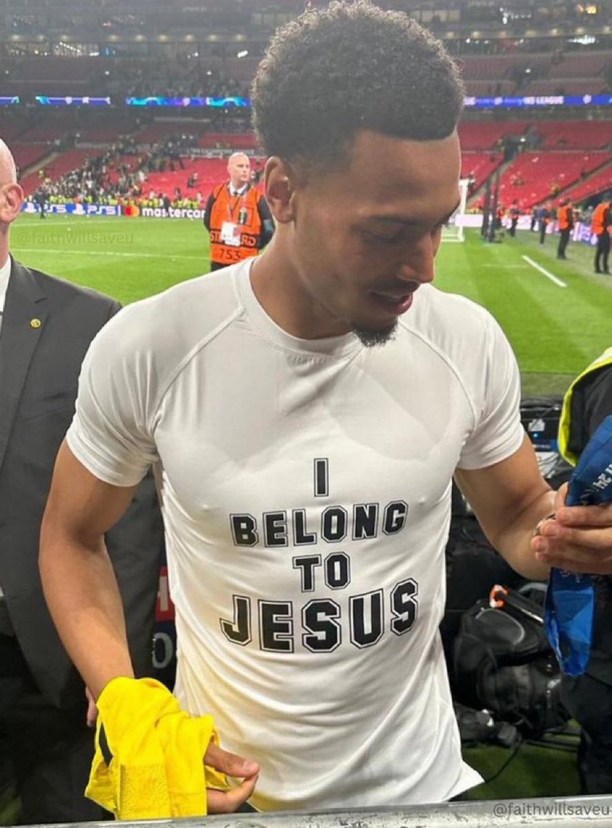 Unapologetic tweet media