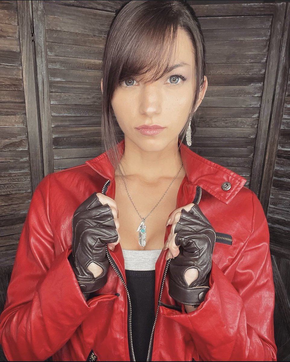 "ℂ𝕝𝕒𝕚𝕣𝕖, ℂ𝕝𝕒𝕚𝕣𝕖 ℝ𝕖𝕕𝕗𝕚𝕖𝕝𝕕” tweet media