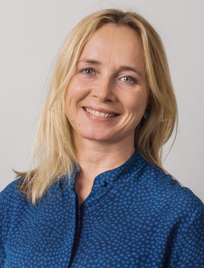 WistfulCass's tweet image. Watching #JulianBarnes interviewed superbly by @KatieRazz

Utterly fascinating: Julian talks about his memories, literary friendships, his writing, notebooks &amp;amp; death

#BeyondThePage #Recommended