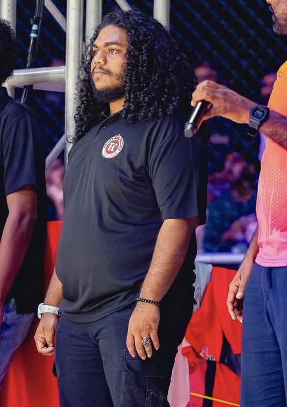 weedoowoodoo's tweet photo. @TCSportsClub_MV @BaibalaaaMv @AdhadhuMV @MvCrisis @Mihaarunews @khulaasaanews @Javiyani_MV https://t.co/0FZCSUtsyt