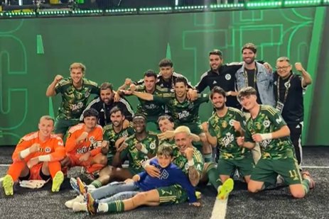 Ángeles🍃 tweet media