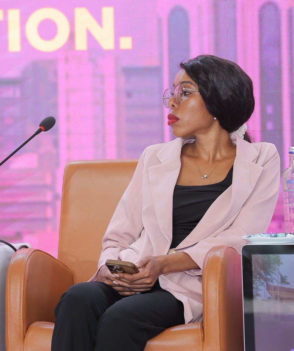 Advancing Burn Care in Uganda: Dr. Irine Atieno presented on the Meek Wall Technique
Dr. Irine Atieno, a Plastic Surgery Resident FCS-<a href="/cosecsa/">COSECSA</a> at Kiruddu National Referral Hospital <a href="/kirudduNRH/">KIRUDDU NATIONAL REFERRAL HOSPITAL</a>, shared a compelling case report on the Meek Micrografting Technique.
As an alternative