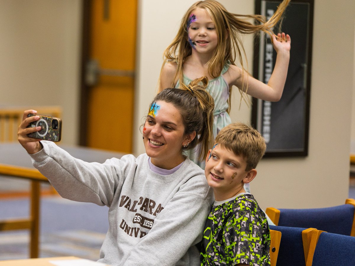 Valparaiso University tweet media