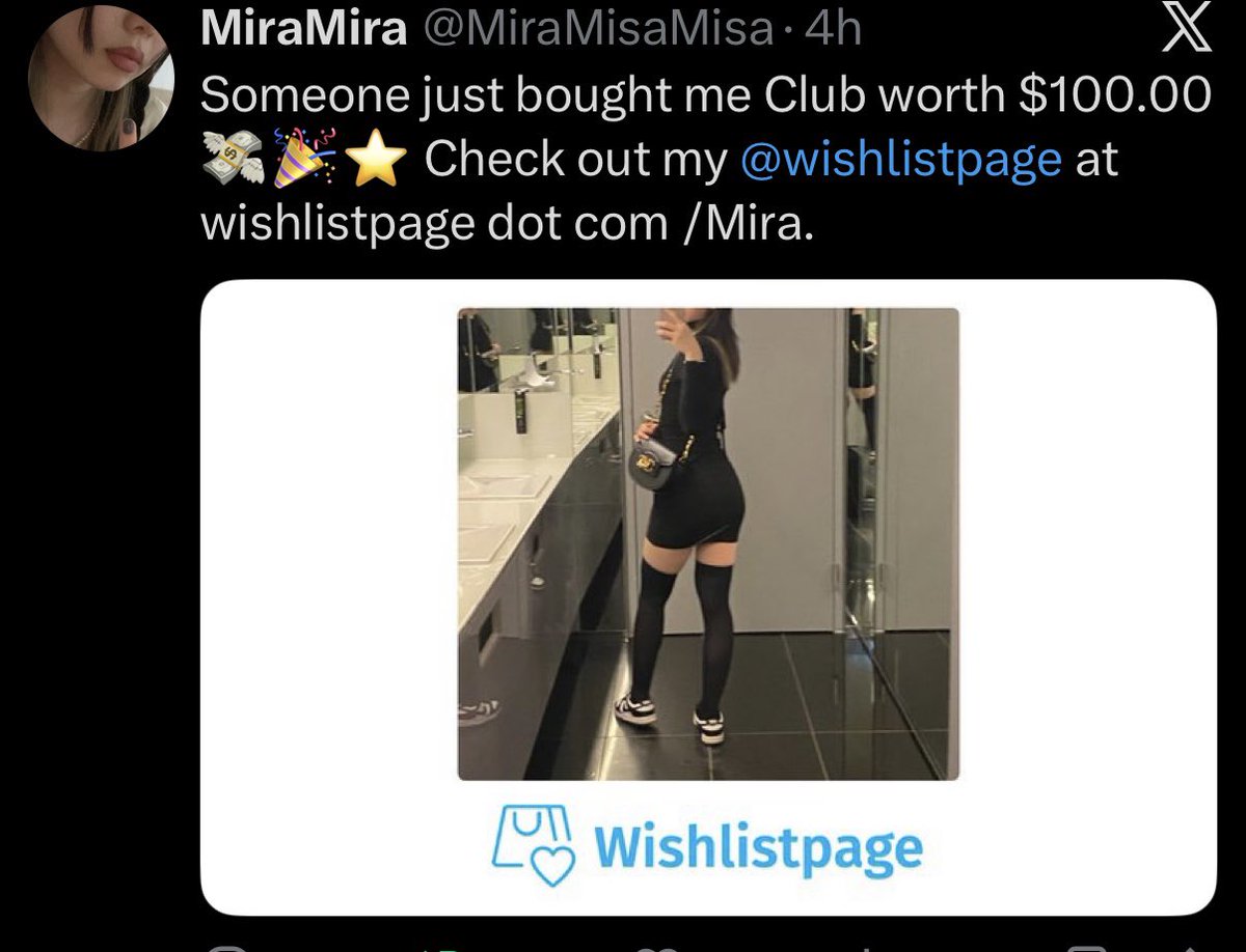 FindomMira tweet media