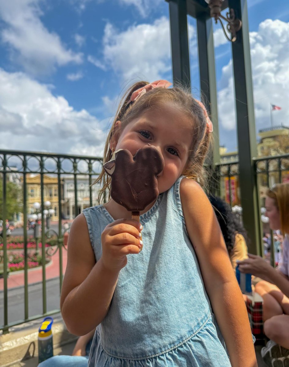 Hanna 🖤 tweet media