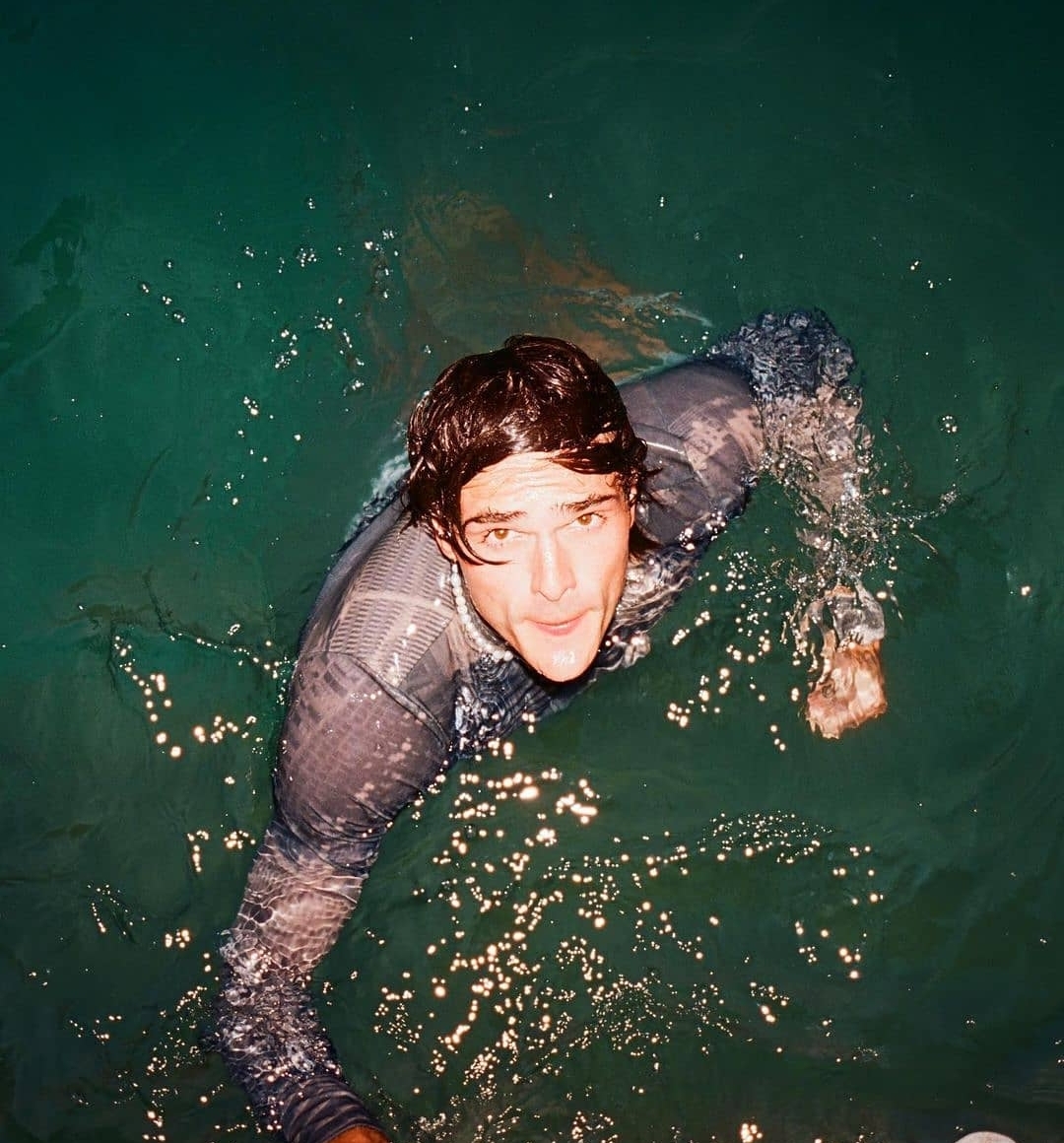 Hourly Jacob Elordi Fan Account tweet media