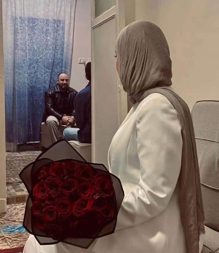 مــي tweet media