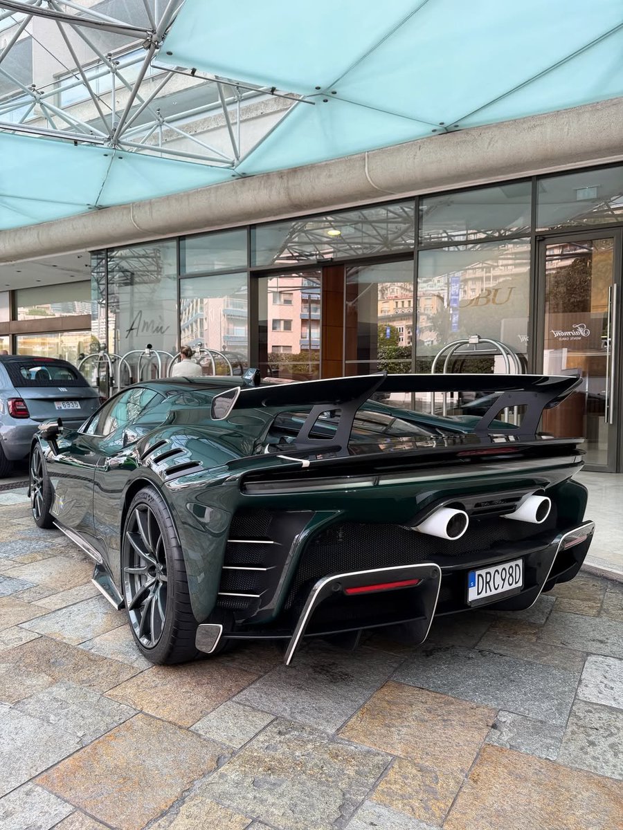 COMPETITION tweet media