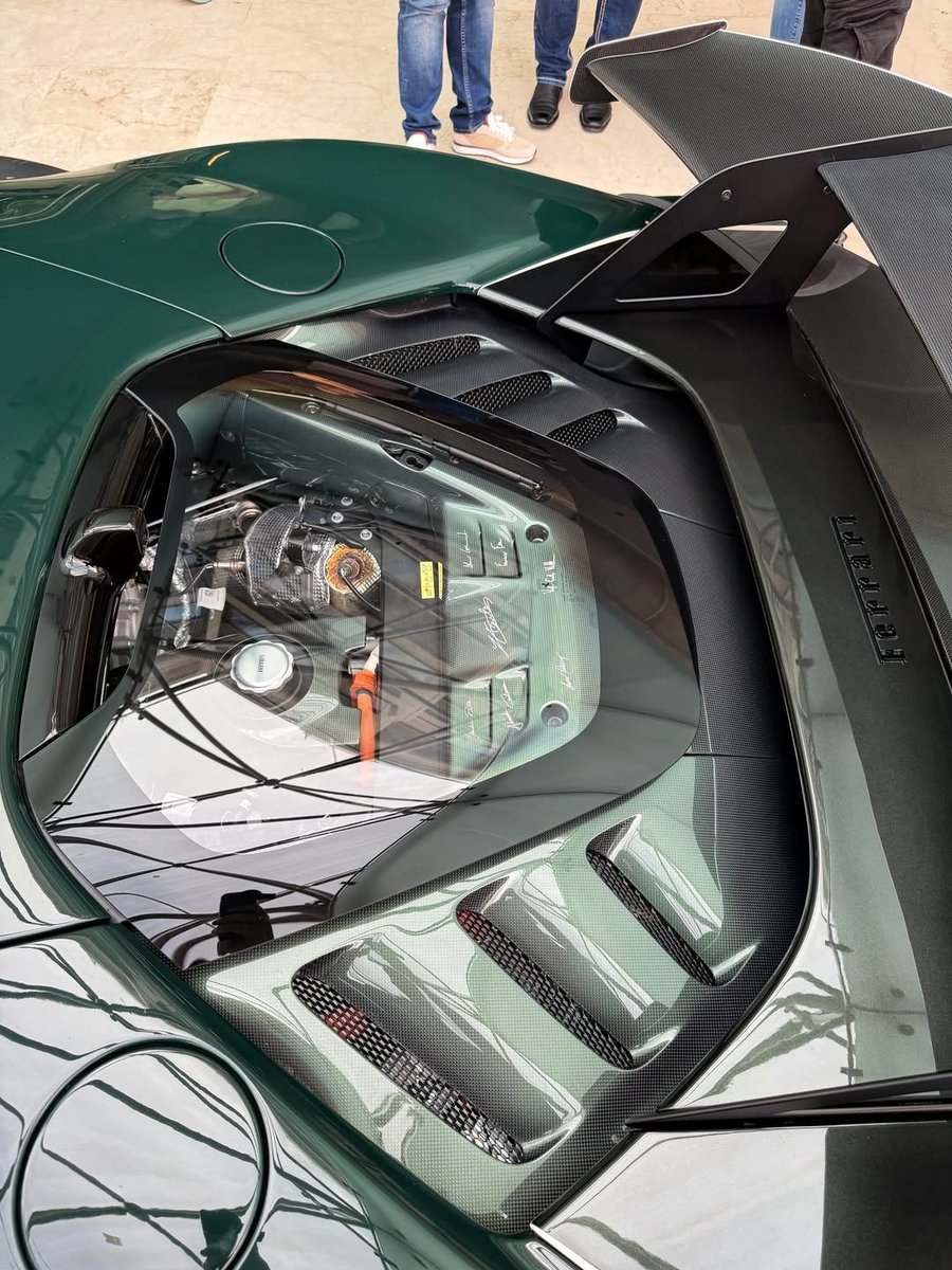 COMPETITION tweet media