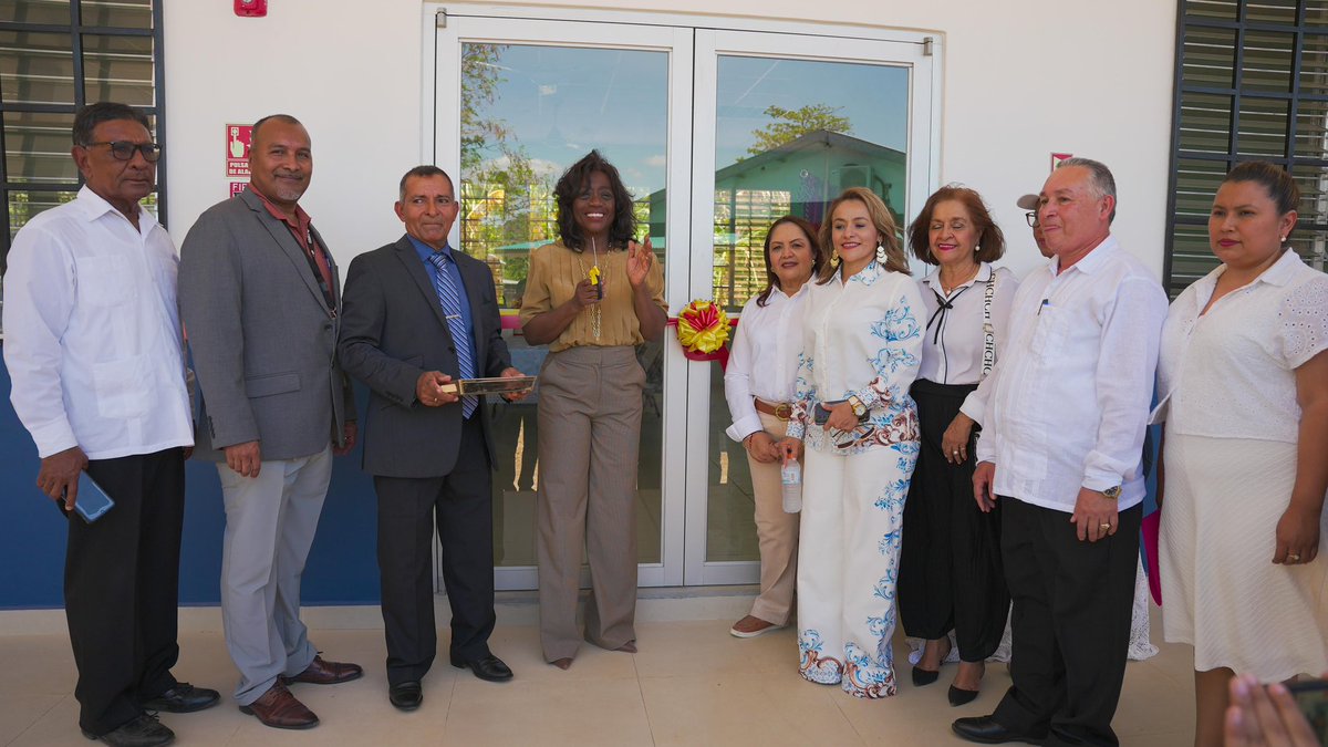 Ministerio de Educación de Panamá tweet media