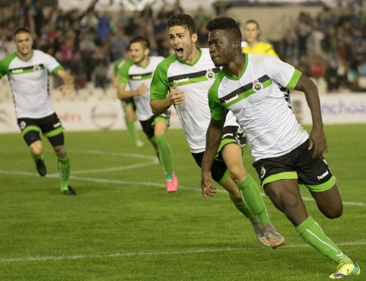 De Casacas y Rombos 👕⚽️ tweet media