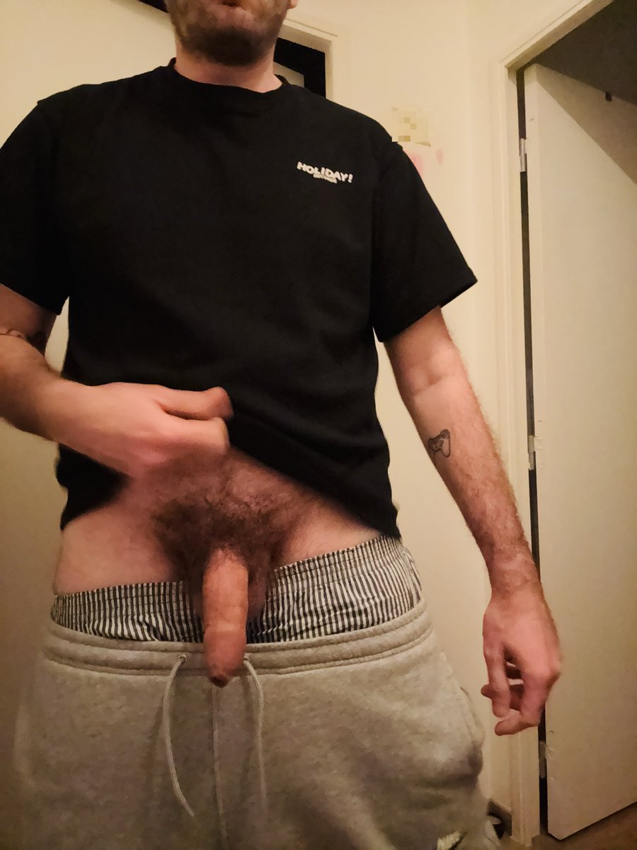 PervChill tweet media