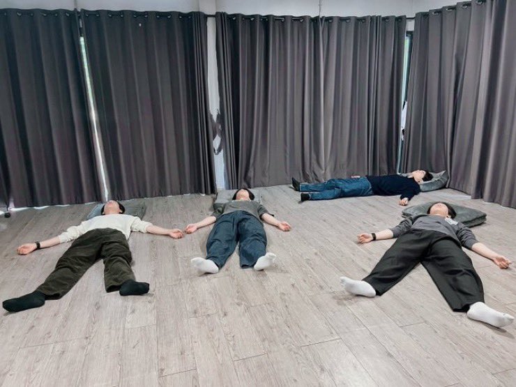 ⋆ mela ⋆ tweet media